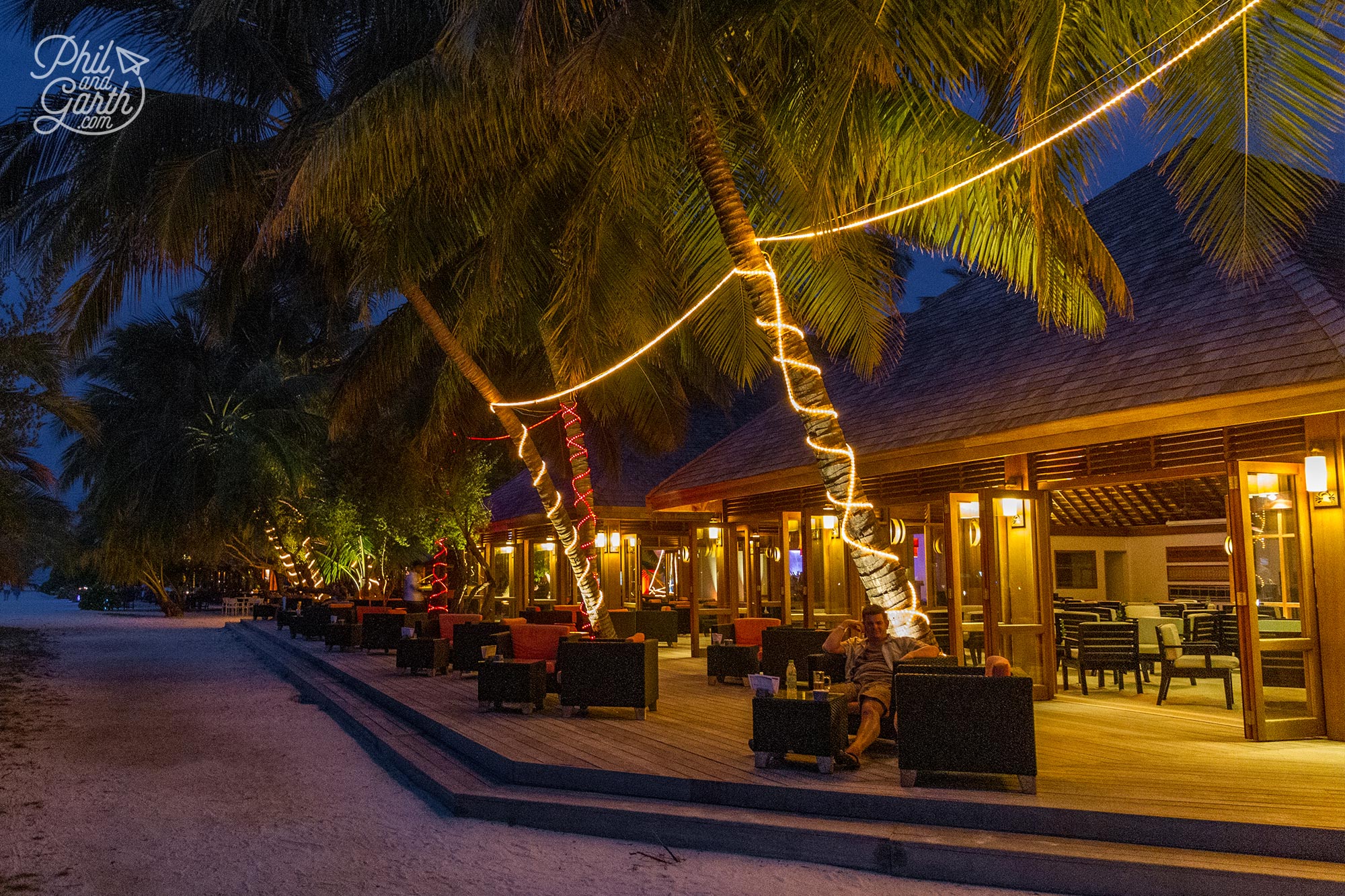 Early evening at the outdoor terrace of the Kakuni Bar