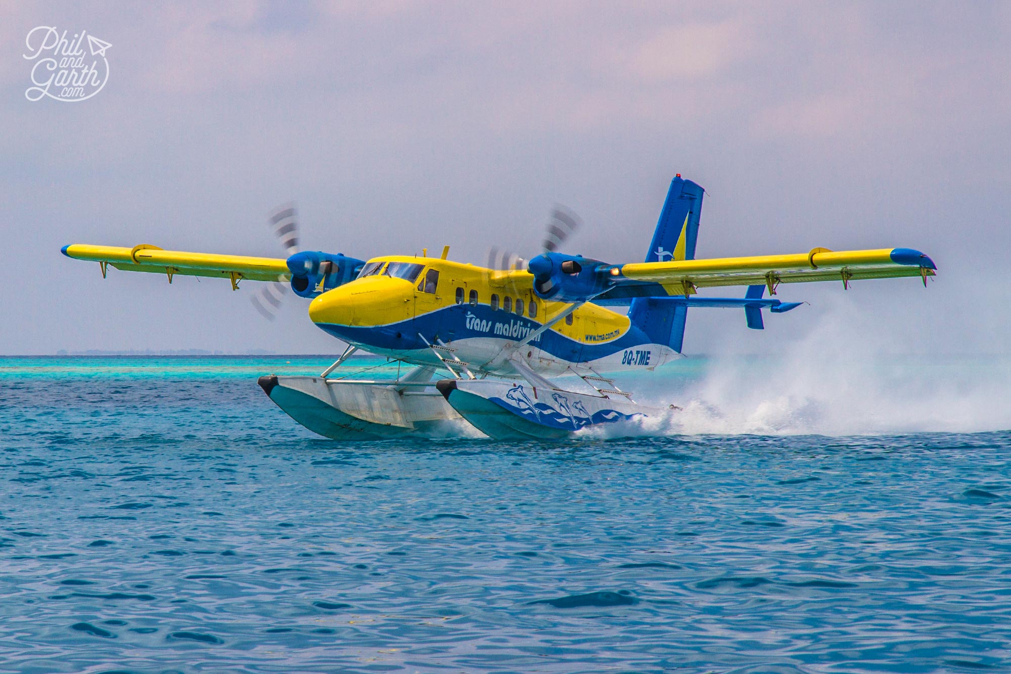 Seaplane sightseeing excursion