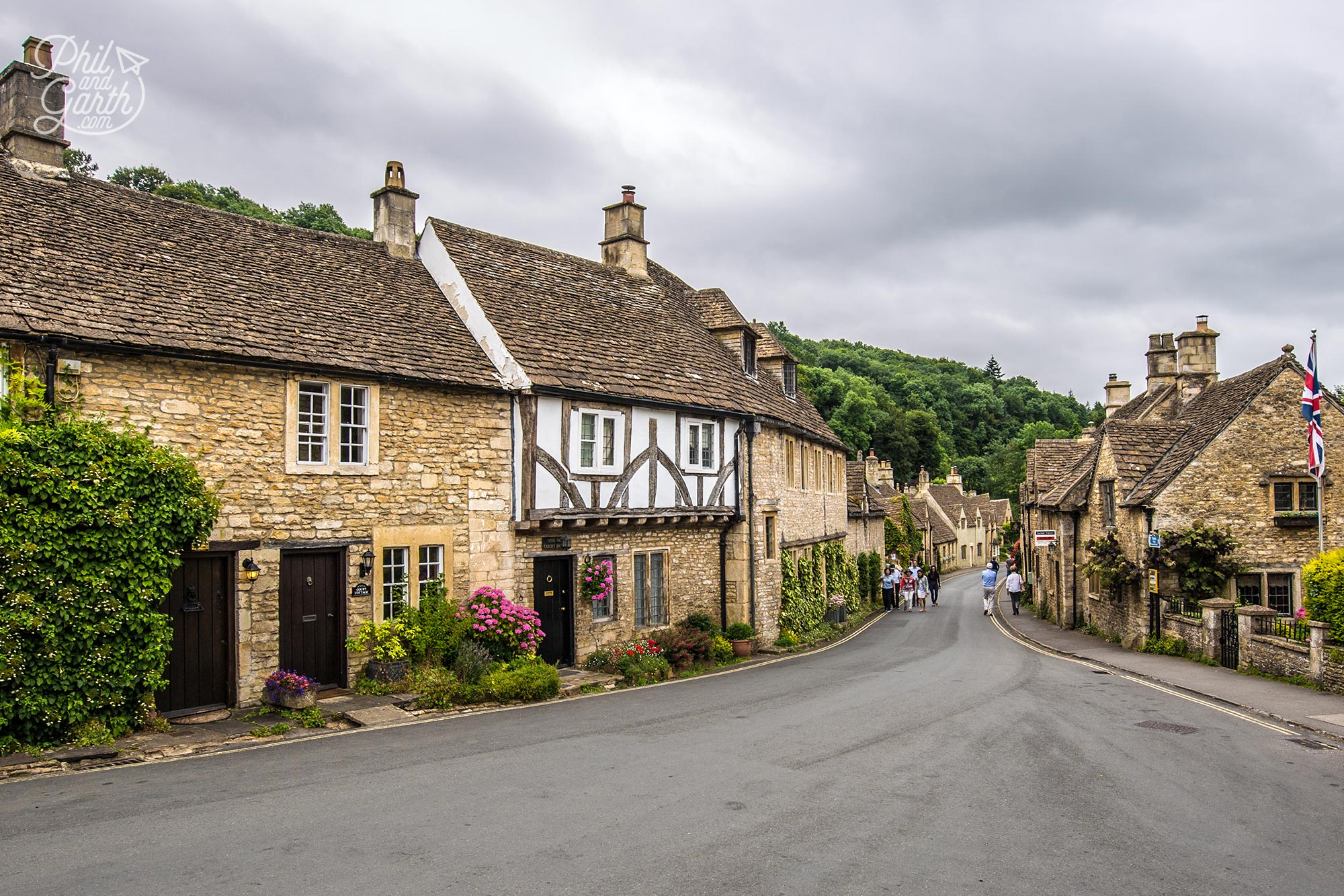 Picture postcard homes of Castle Combe