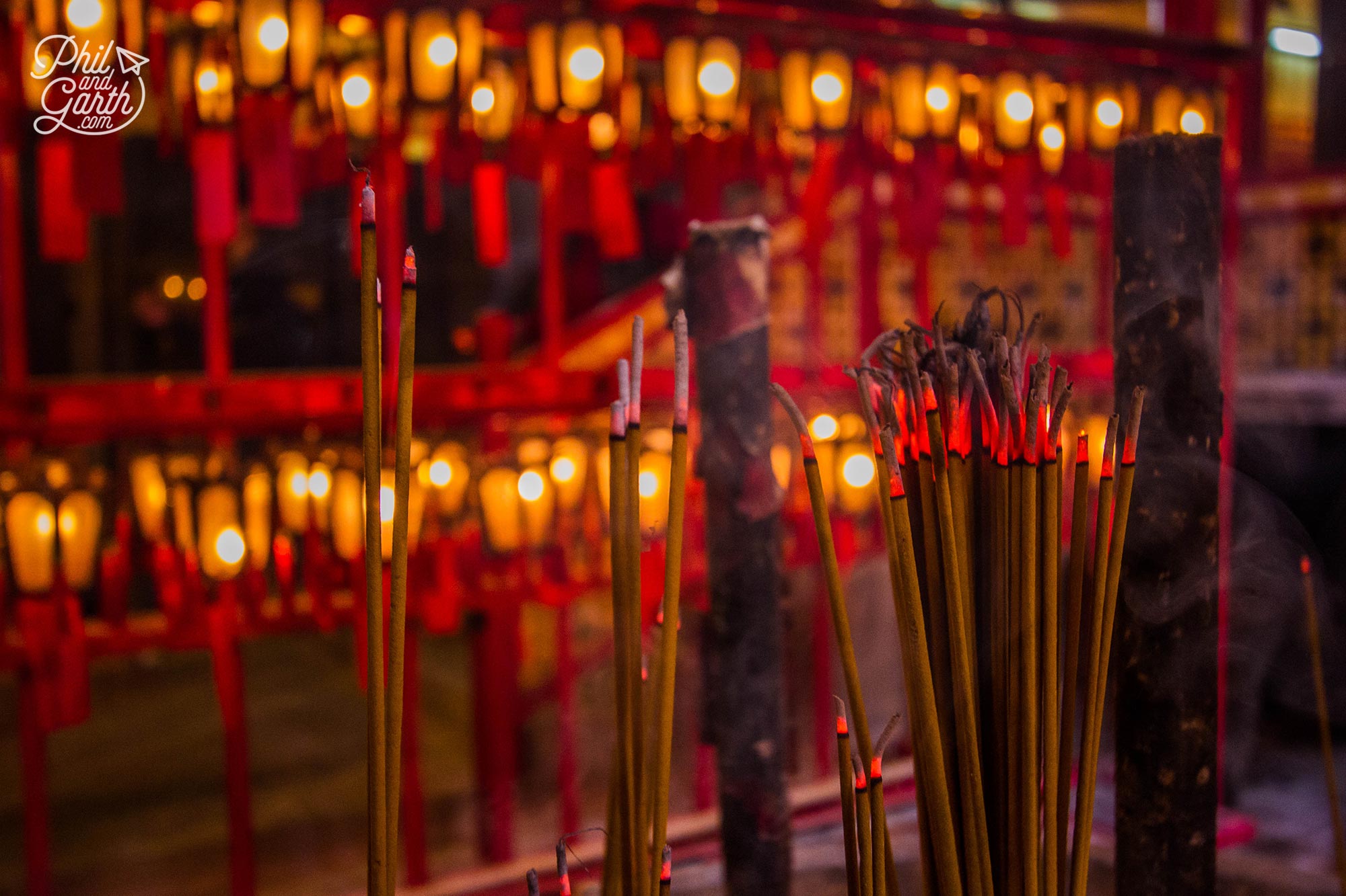 The air is quite overwhelming from all the incense sticks and coils burning