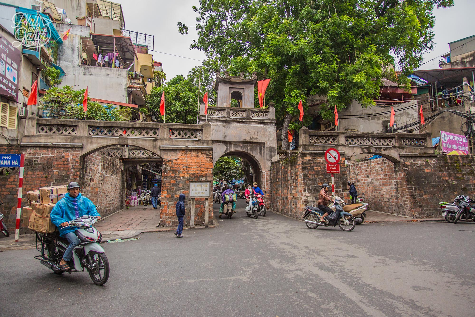 Quan Chuong Gate - one of Hanoi's old city gates