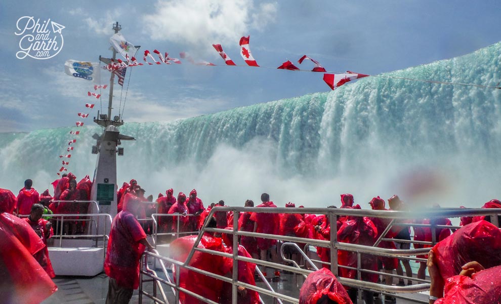 In the horseshoe of the Canadian Falls