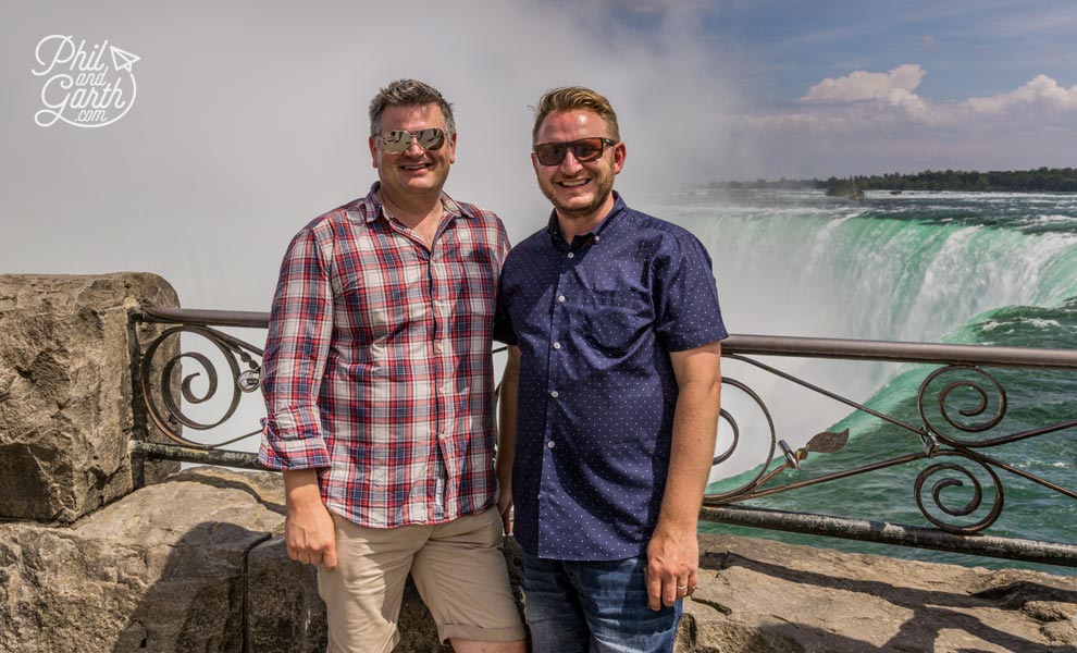 Tour to Niagara Falls from Toronto - Phil and Garth at Niagara Falls