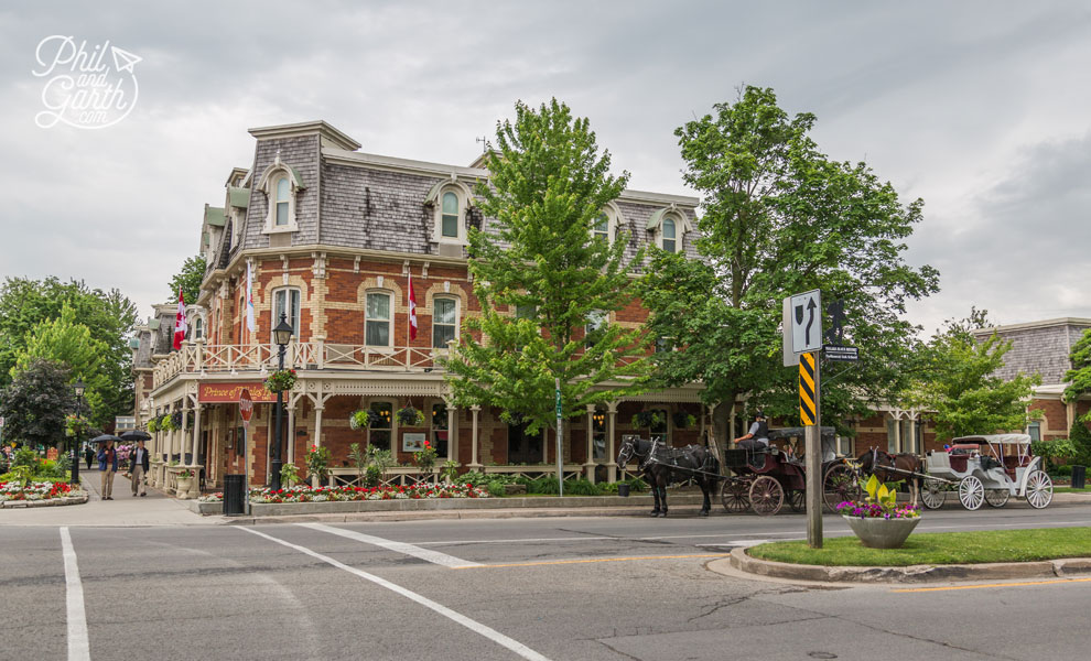 Tour to Niagara Falls from Toronto - The luxurious and historic Prince of Wales Hotel