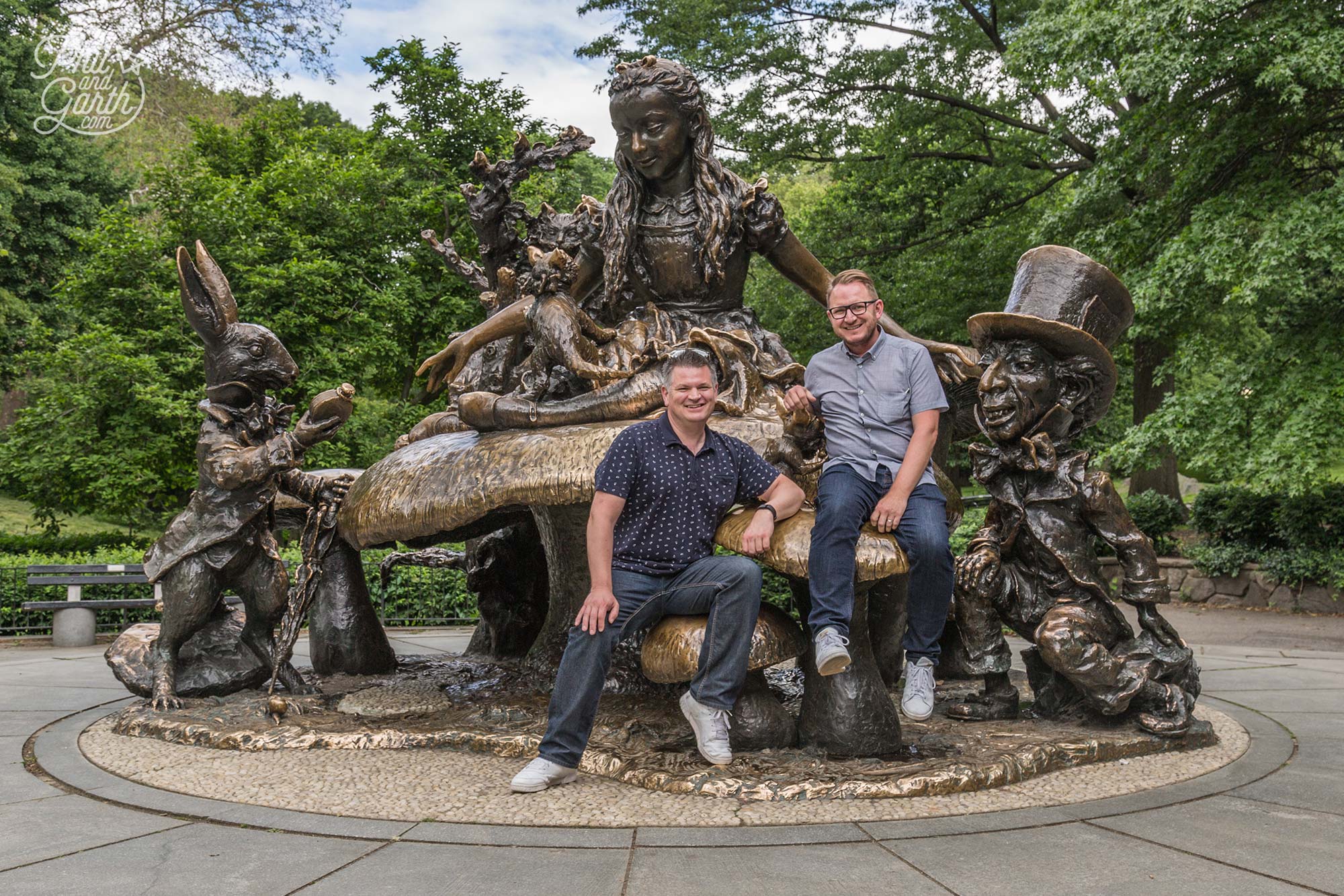 Alice in Wonderland statue, Central Park