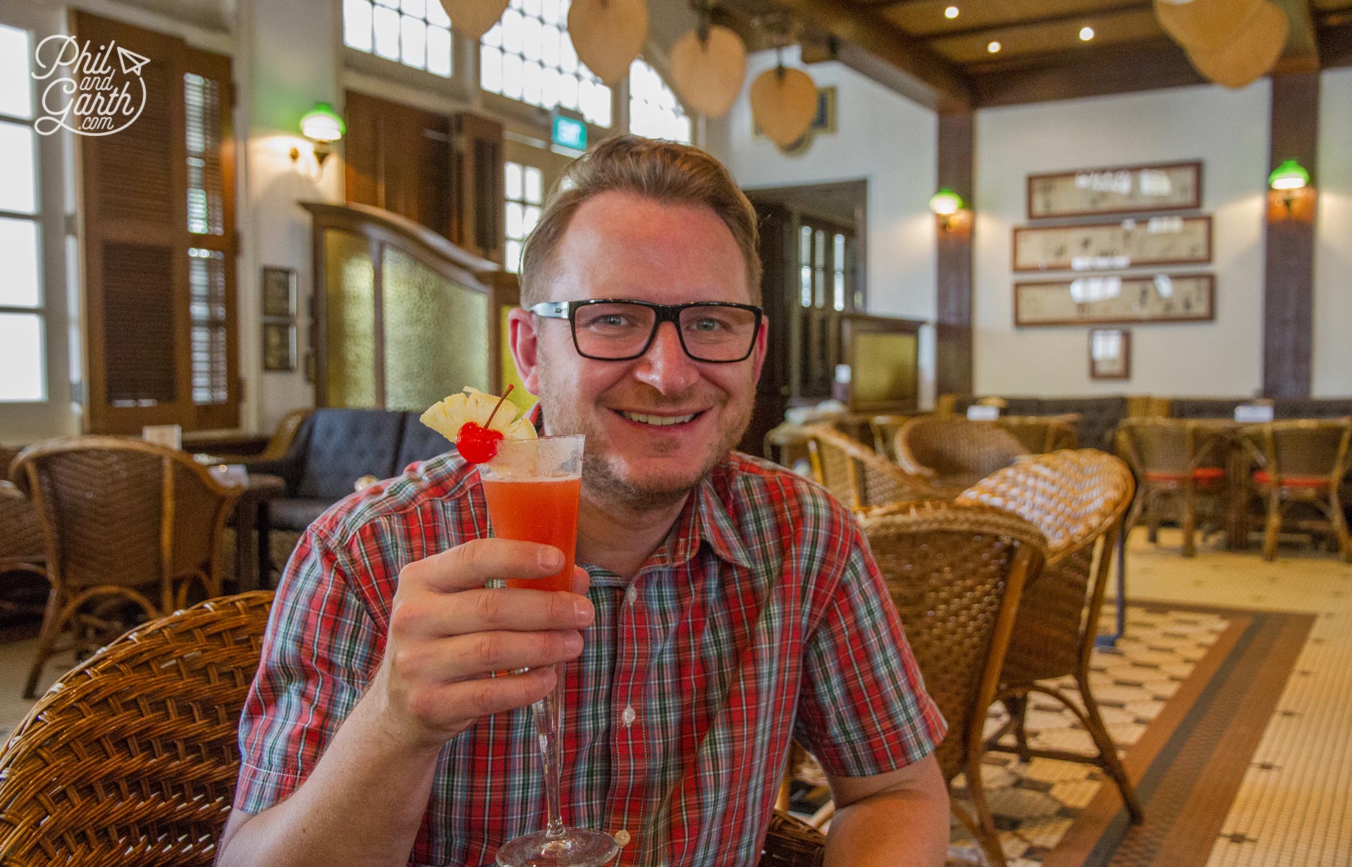 Garth with his champagne Singapore Sling in the Long Bar