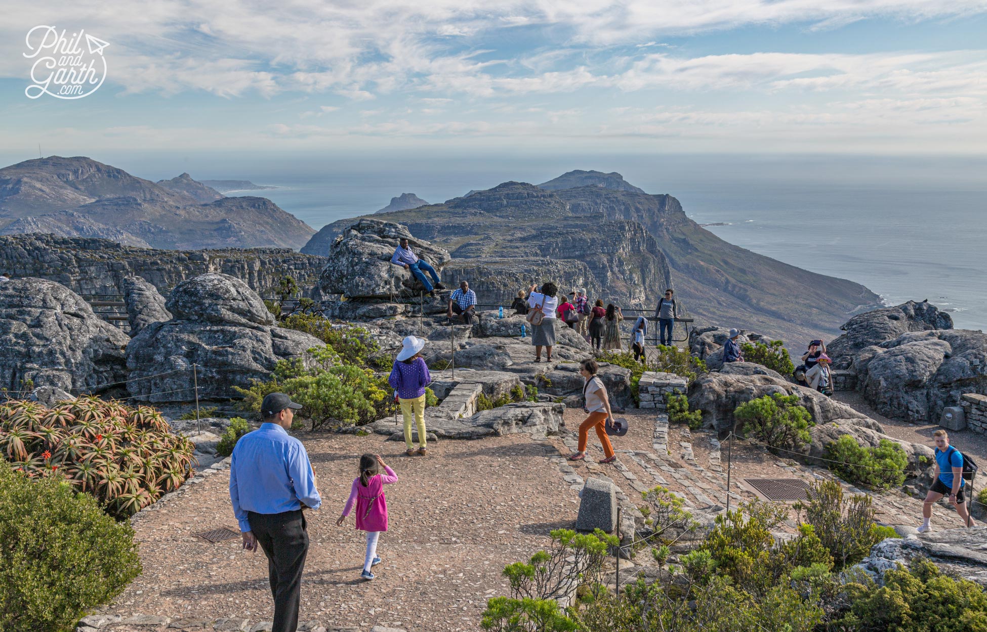 Various walking trails on the top take you to various viewpoints