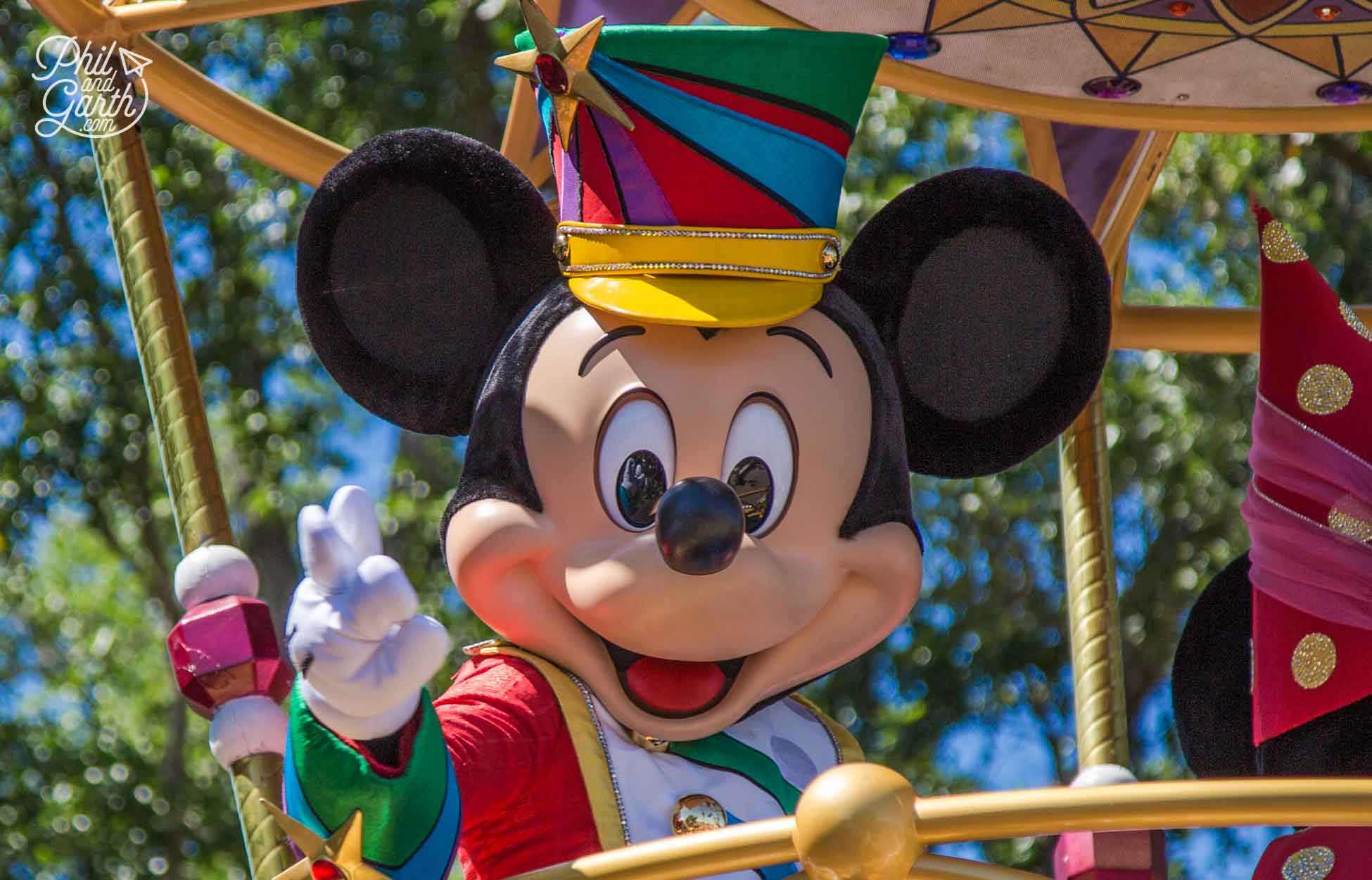 The parade ends with Mickey and Minnie Mouse