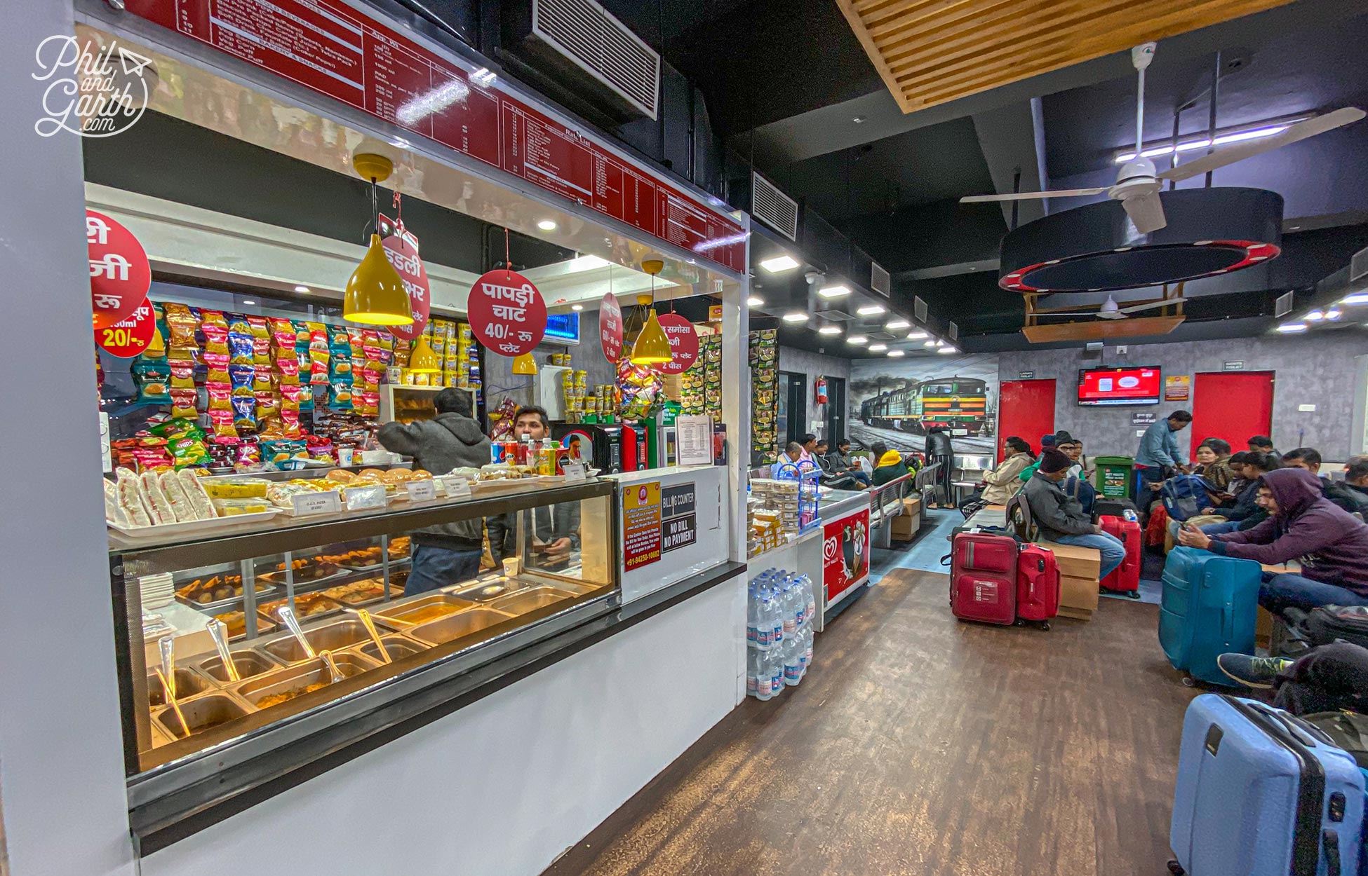 A very nice snack bar and waiting lounge at Delhi's Hazrat Nizamuddin station