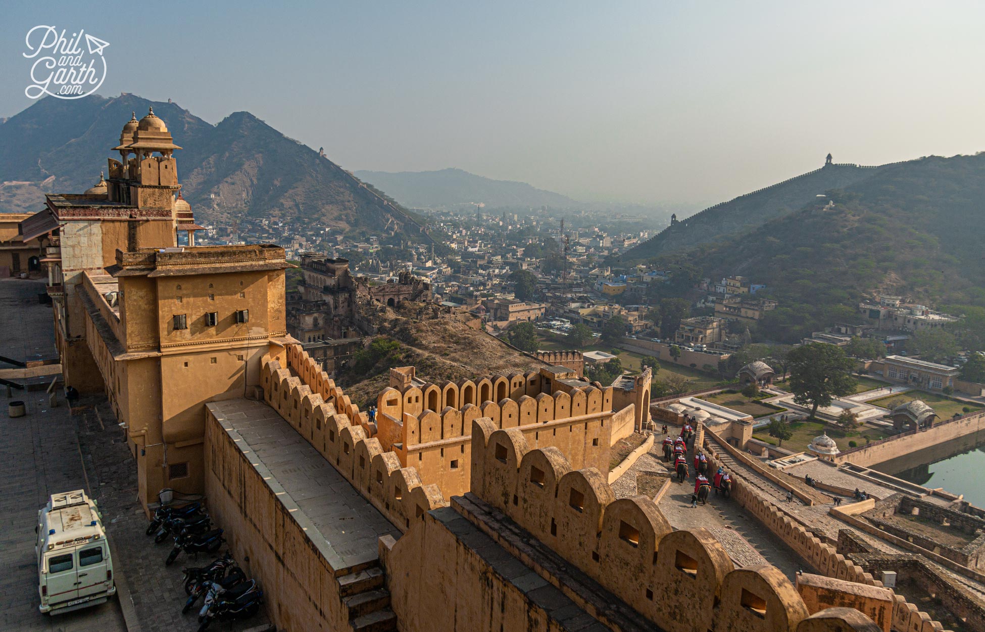 Amber Fort has the 3rd longest wall in the world - it's over 7 miles long