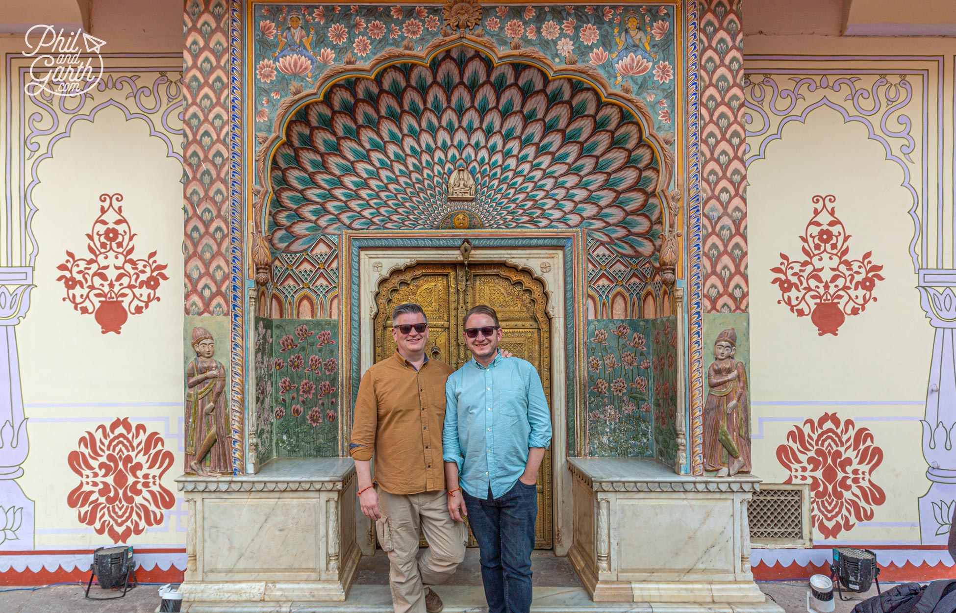 Here we are in front of the Lotus Gate - the summer gate dedicated to Lord Shiva