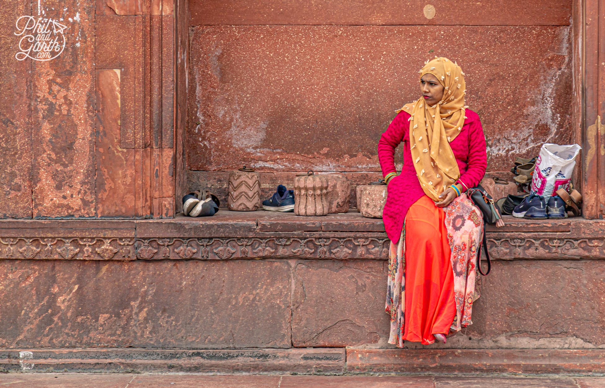 Tourists are not allowed to enter the mosque during prayer times