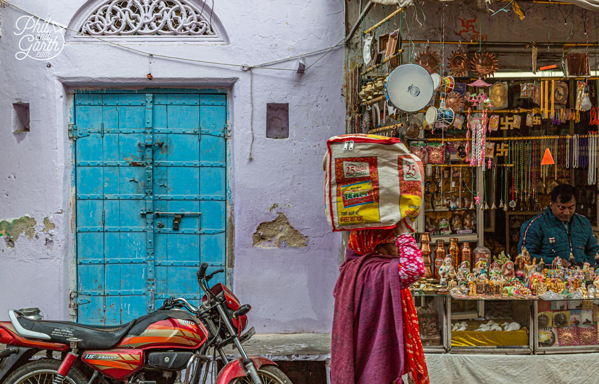 Places to visit in Pushkar - Look out for all the colourful doors