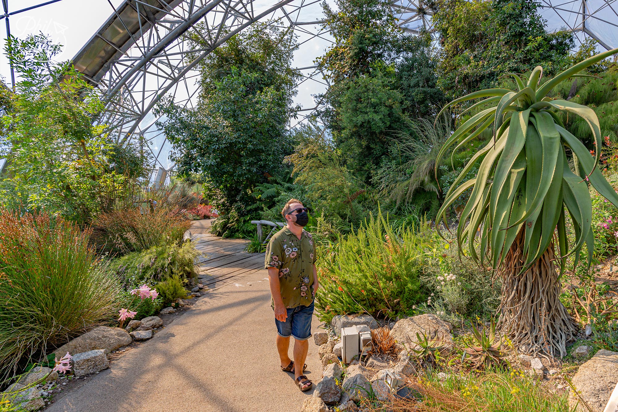 Garth admiring the South Africa garden display in the Mediterranean biome