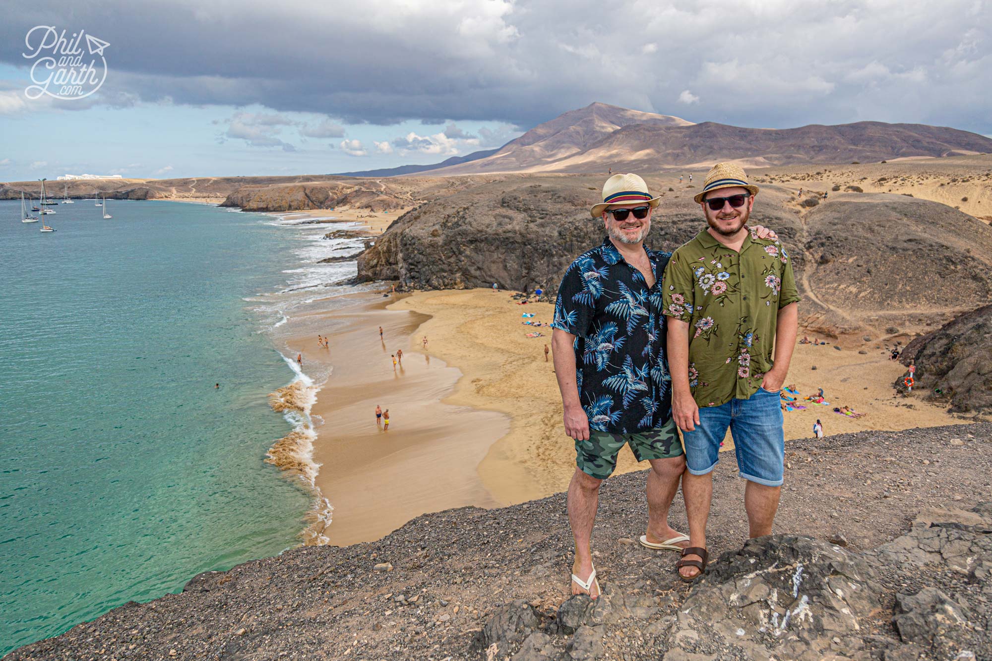 The Papagayo Beaches are made up of 5 beaches - Mujeres, El Pozo, Caleta del Congrio, Puerto Muelas and El Papagayo