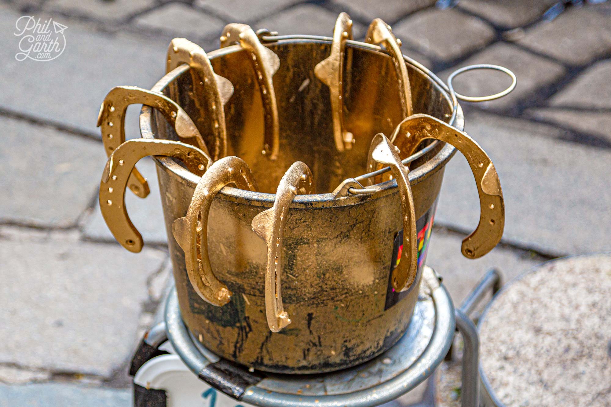 Lucky horse shoes for sale here