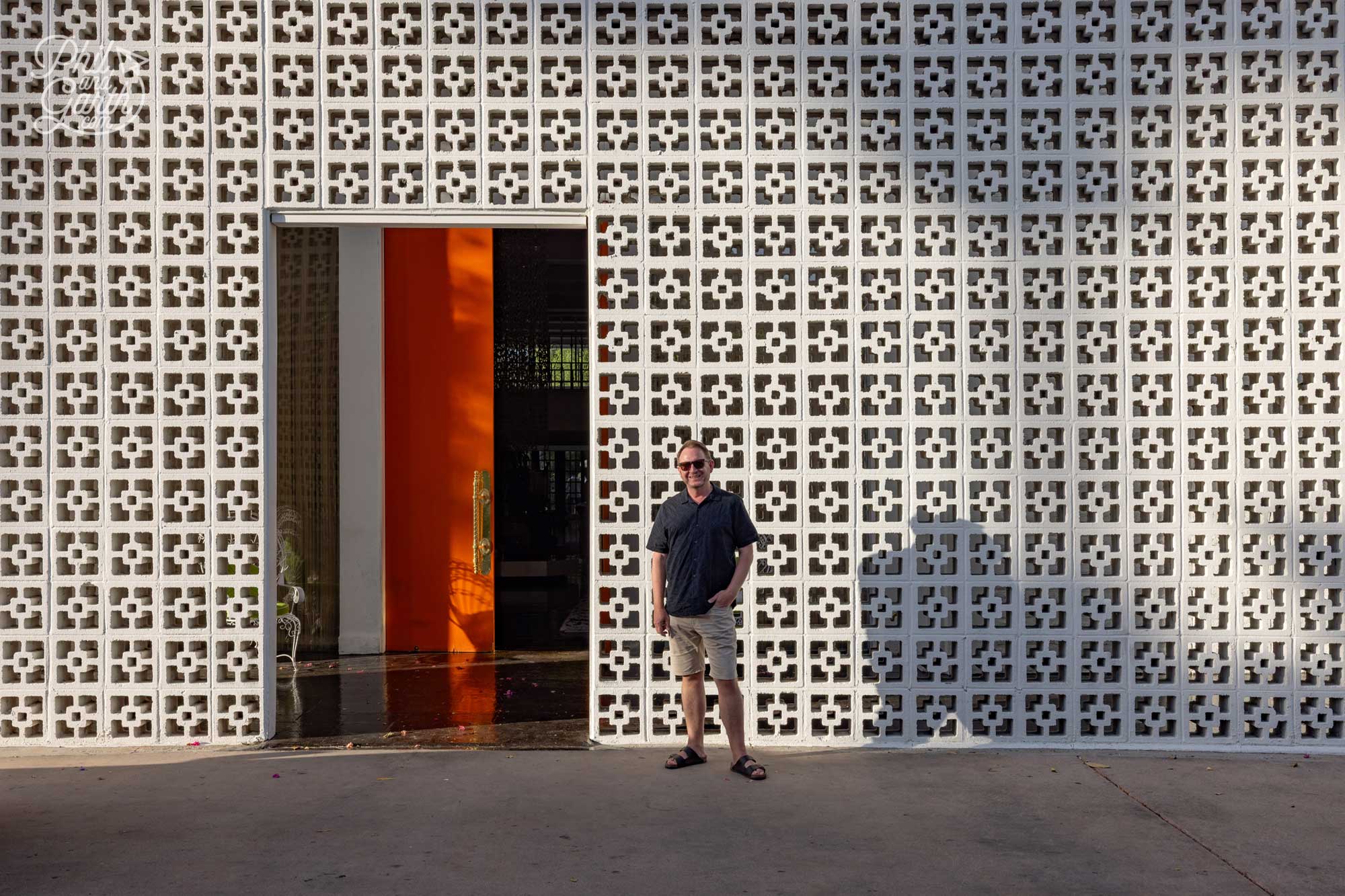 The fabulous entrance to Parkers Palm Springs