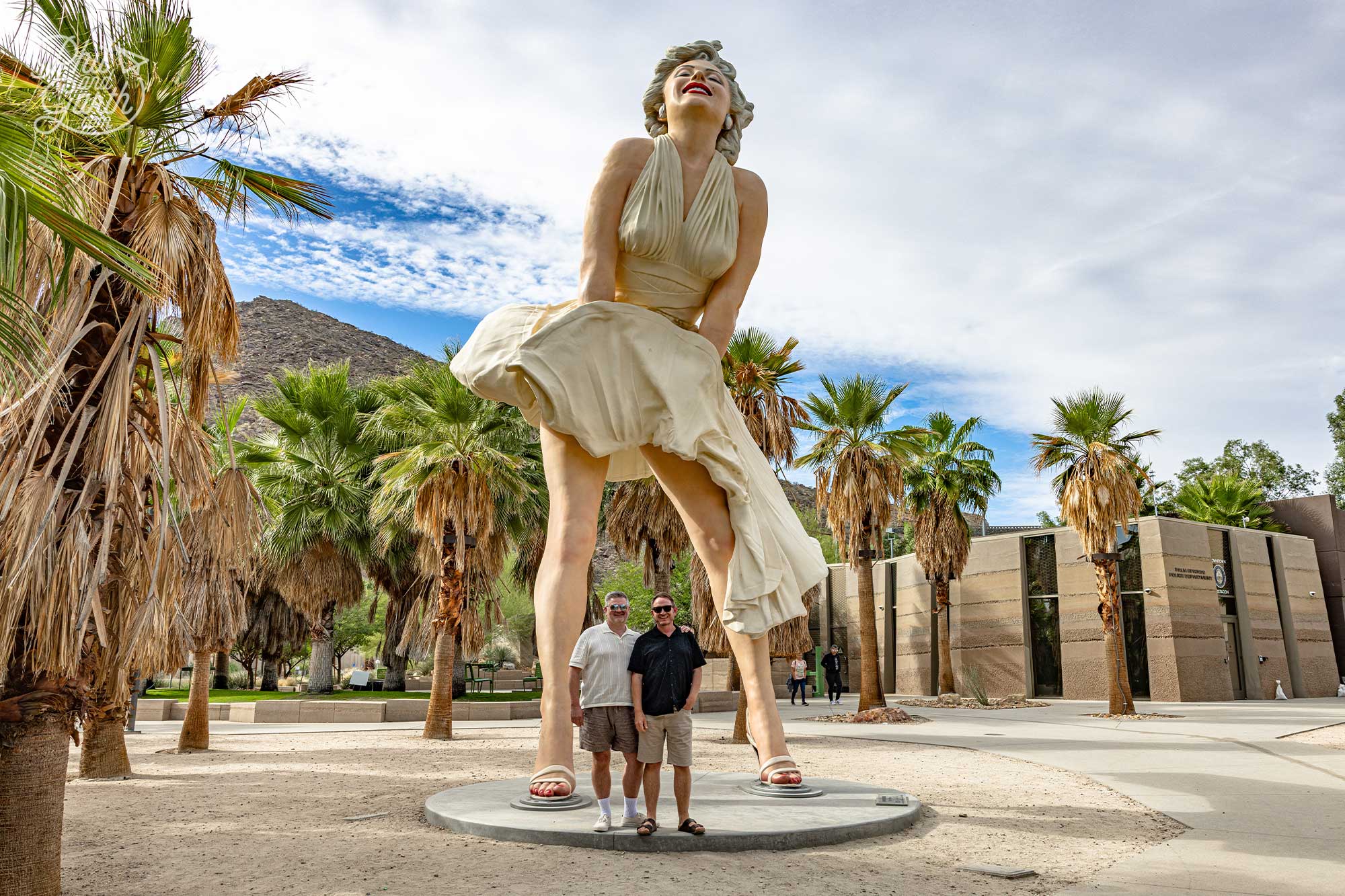 The iconic Marilyn Monroe statue - a must see photography spot in Palm Springs