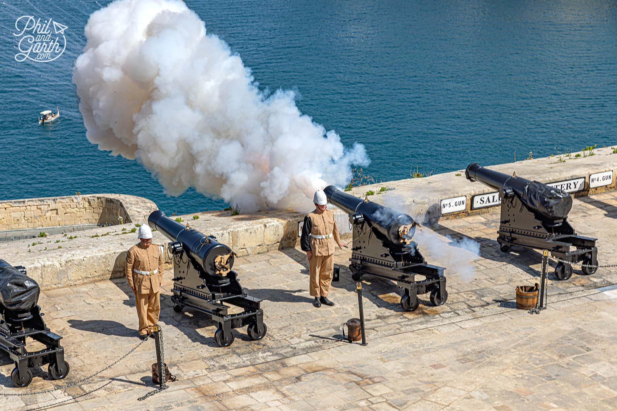 Valletta's saluting battery gun at 12 noon and 4pm daily